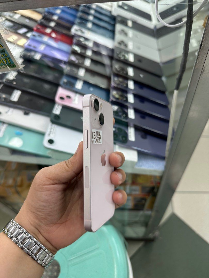 Iphone 13 Mini 256gb 98% batt FU 95% Makinis (Category: iPhone 13 Series) located in San Juan City. Submitted by javedsgadgetshop (Listing ID 1376187863, Image 2). Description: INSTALLMENT OPTIONS : SPAY LATER / GGIVES / CREDIT CARD! WE BUY AND SELL SO PWEDE MAGBINTA OR SWAP ! Quick Specs : Iphone 13mini •256gb •US Variant •98% batt health •Factory Unlock •95% Smoothness •No hidden issue | No Repaired •100% Authentic | Not Refurbished •w/ OEM Cha