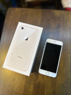 iPhone 8 Gold 64GB with Box