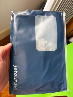 （分類：）位於 。 由 thomasmakhk 提交（商品編號 1376123658，圖片 1）。簡介： 。