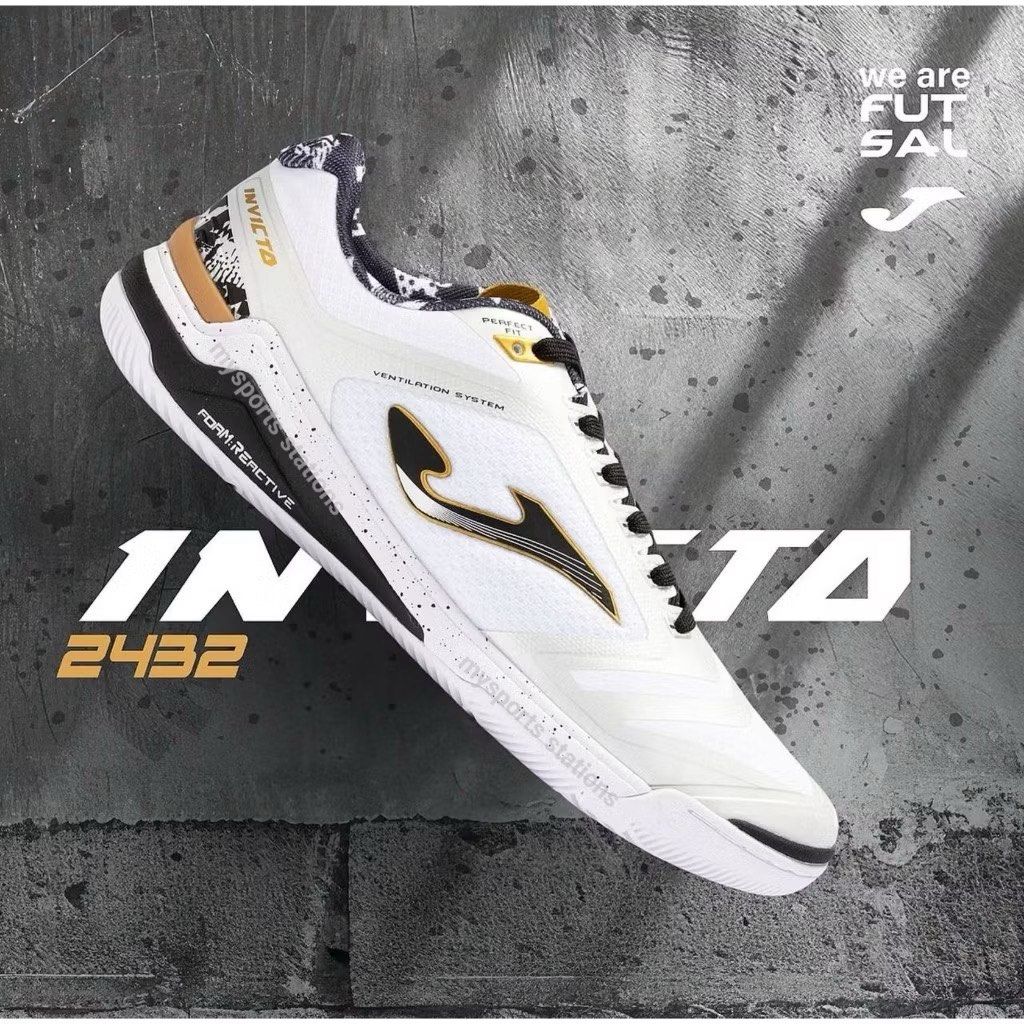 シューズ INVICTO 2432 WHITE INDOOR INVICTO 2432 WHITE INDOOR - メルカリ