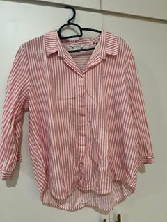 (Category: ) located in . Submitted by alyn_wardrobe (Listing ID 1376031240, Image 1). Description: .