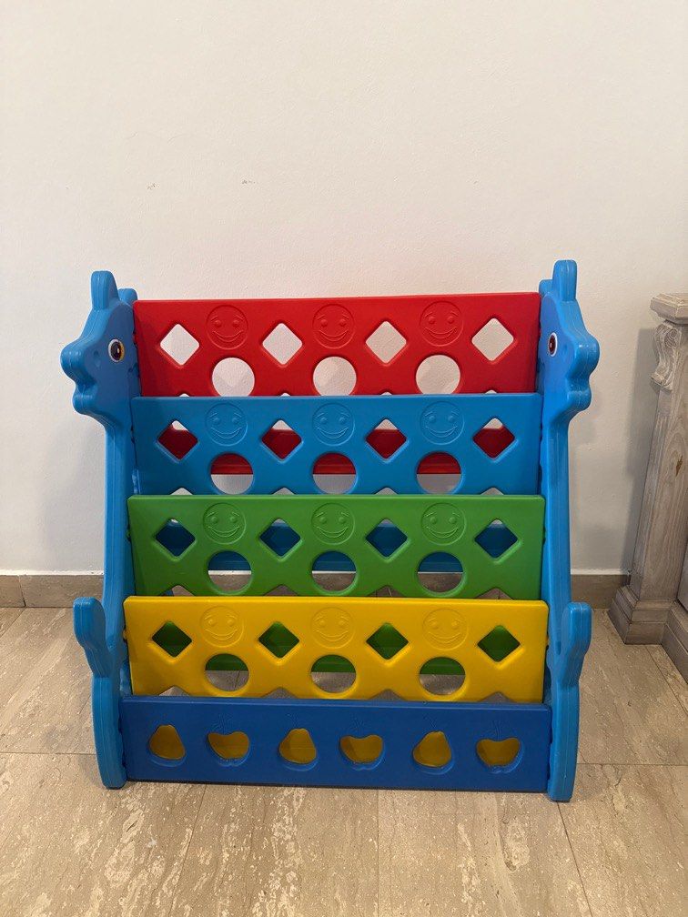 Kids bookshelf (Category: Kids' Wardrobes & Storage) located in Singapore. Submitted by bc1108 (Listing ID 1376128366, Image 1). Description: Length 80cm x height 85cm x depth 40cm.