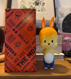 Labubu The Monsters Mini Zimomo Bosons & Labubu stand Set