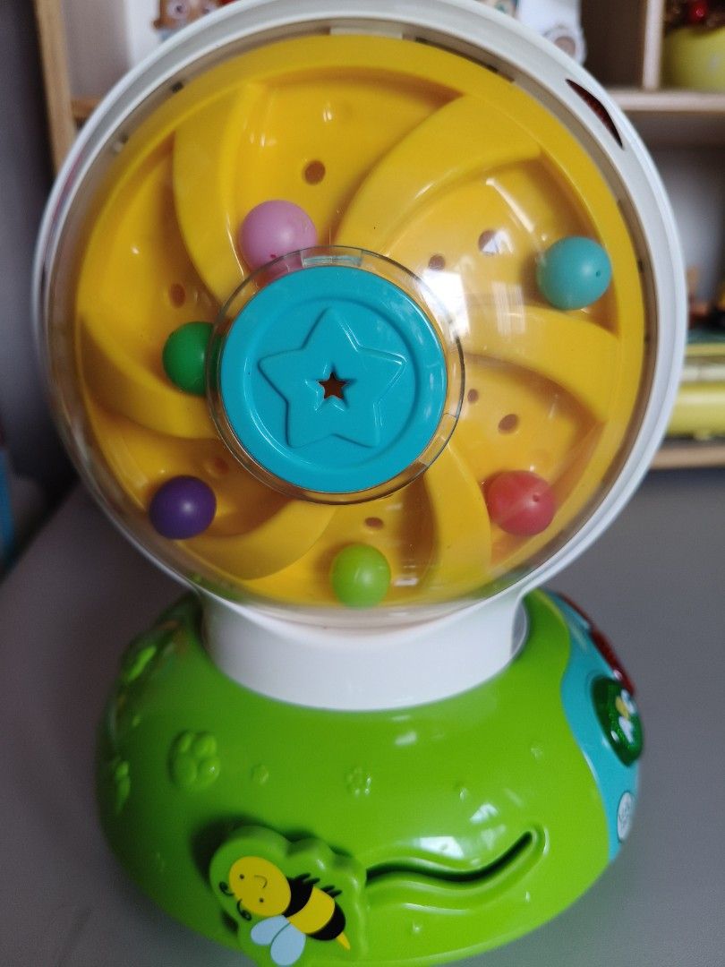 Leapfrog Spin & Sing Alphabet Zoo (Category: Infant Playtime) located in Singapore. Submitted by yaroeco (Listing ID 1376053229, Image 3). Description: In good n clean condition All sounds & lights working well.