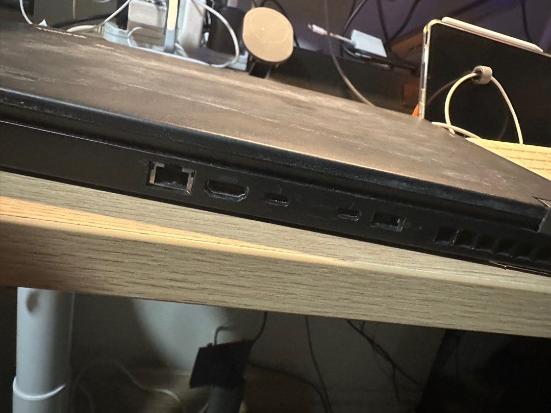 Lenovo ThinkPad Laptop like Razer, Apple Macbook , DELL Alienware, ASUS62863085211393114