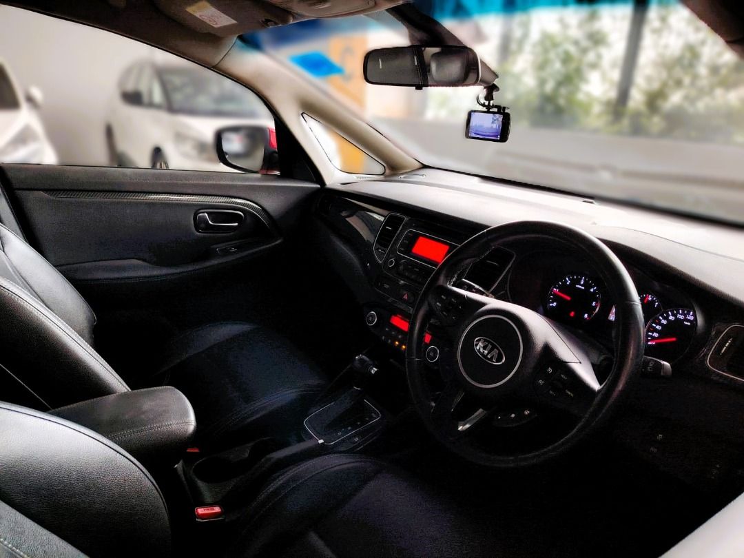 (Low Deposit @ S$500) Personal Usage Vehicle / Car Rental / Leasing. 12 months. Used Diesel Model): Kia Caren / Renault Grand Scenic. Strides Premier Fuel Rate: S$1.44 / L (Diesel) (Category: Car Rental) located in Singapore. Submitted by alan.stridespremier (Listing ID 1335137696, Image 2). Description: Used Diesel Personal Usage Vehicle / Car Leasing Package 12 Months Rental Contract: (Included CDW & GST) - Daily: S$64.70, Monthly: S$1,940.20 (