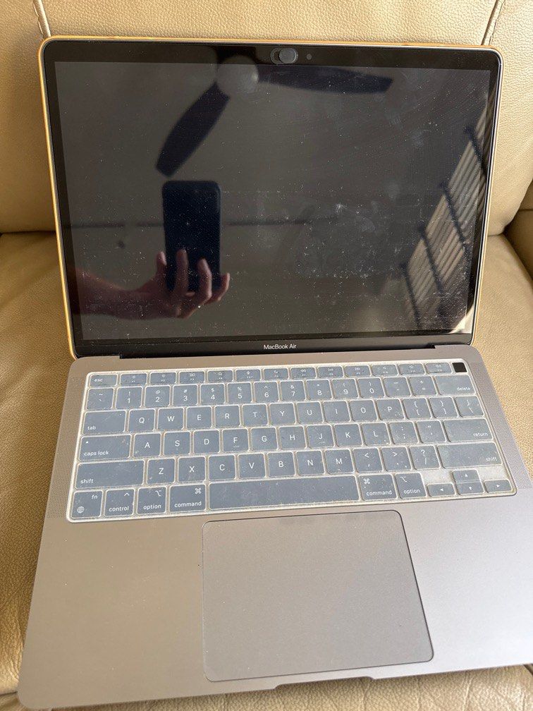 MacBook Air M1 (2020)63165663449987112