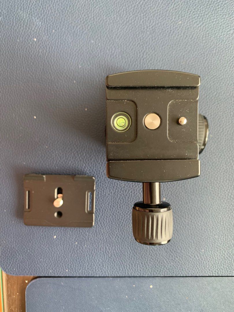 Markins Q Ball Tripod Ball Head with P700U Plate62863835606401111
