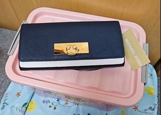 （分類：）位於 。 由 dearmylovedear 提交（商品編號 1376112810，圖片 1）。簡介： 。