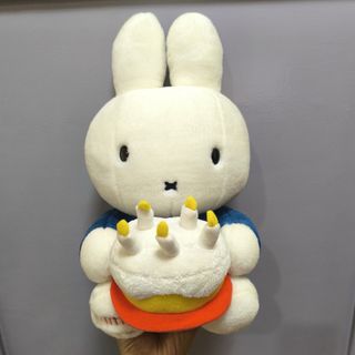(Category: ) located in . Submitted by momoplushies (Listing ID 1376058508, Image 1). Description: .