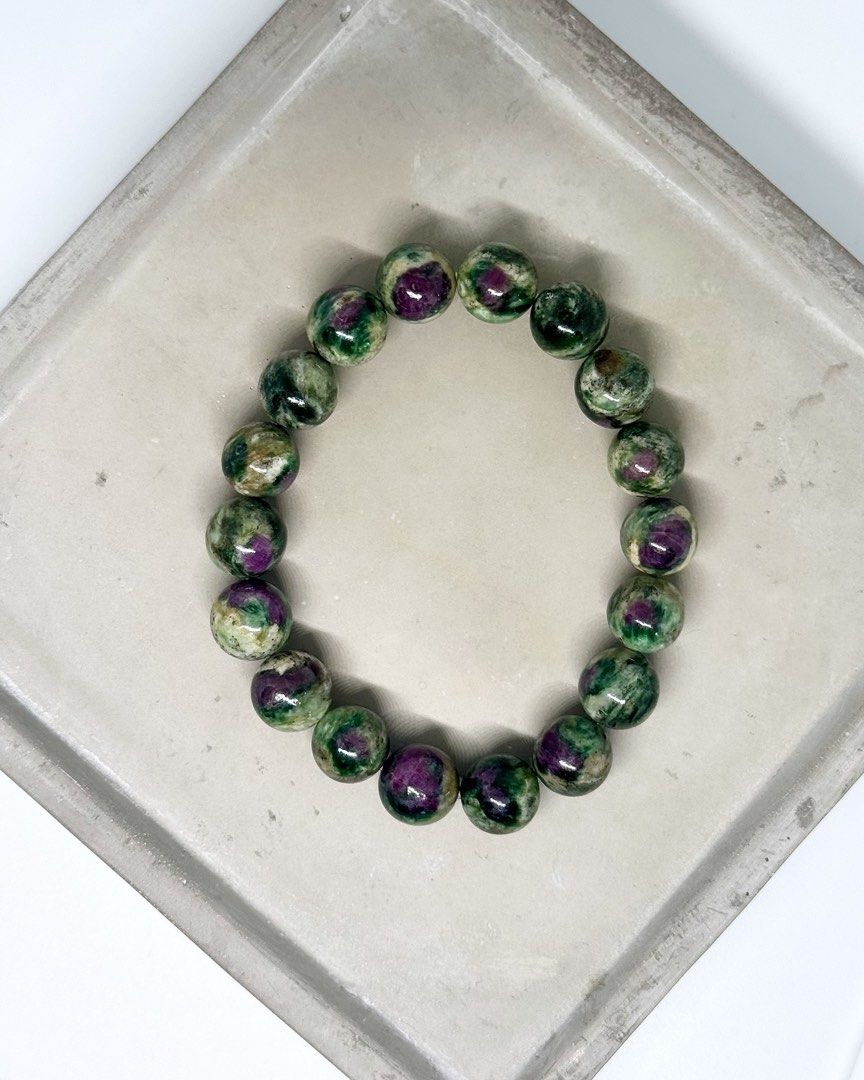 Natural Rare Green Emerald with Ruby and Mica Inclusion (Category: Bracelets) located in Gapan. Submitted by lcbrjc (Listing ID 1376107453, Image 1). Description: ✤ Rare Green Emerald with Ruby and Mica Inclusion ✤ Natural Earth Mined | Uv Reactive ✤ 12mm | 16-17cm ✅ ₱ 1800 ✅ Free Shipping. ✨ Emerald - Stone of Prosperity and Eternal Love. It is known for promoting love, compassion, and emotional balance. It enhances mental clarity, intuition, an