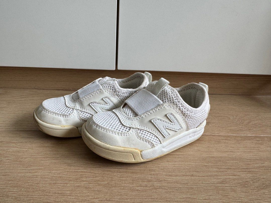 New Balance shoes kids toddler (Category: Babies & Kids Fashion) located in Singapore. Submitted by tcshophouse (Listing ID 1376133009, Image 1). Description: New Balance shoes kids toddler, US 7, UK 6.5, EU 23.5 See pictures for condition of the shoes .