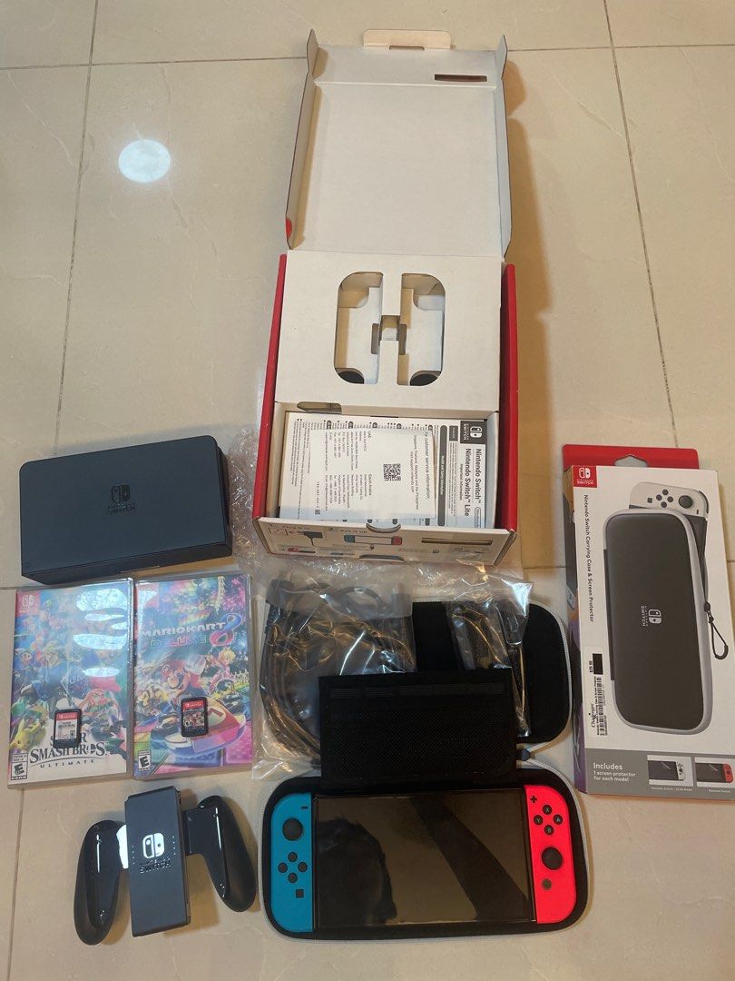 Nintendo Switch Console with Case628530592871691111