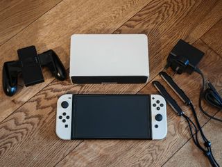 （分類：）位於 。 由 siloyaan 提交（商品編號 1376037235，圖片 1）。簡介： 。