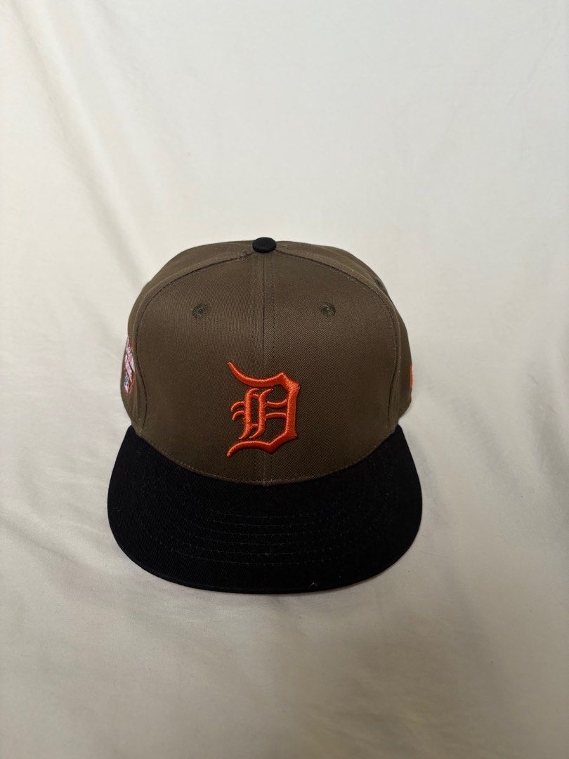 olive green snapback cap (Category: Caps & Hats) located in San Antonio. Submitted by lostnfoundph (Listing ID 1376217144, Image 1). Description: .