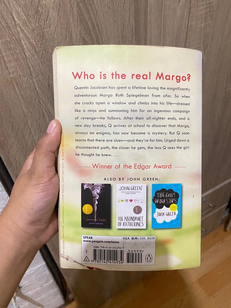 paper towns by john green (Category: Storybooks) located in Los Banos. Submitted by oddklay (Listing ID 1376117438, Image 2). Description: missing 2nd to the last page (tho info nalang ‘yun abt the author).