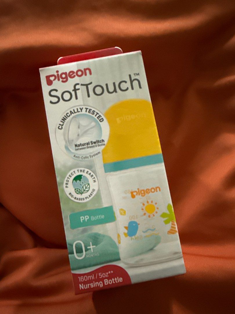 Pigeon SofTouch 160ml Nursing Bottle (Category: Breastfeeding & Bottle Feeding) located in Singapore. Submitted by varietystorey (Listing ID 1376089234, Image 1). Description: .