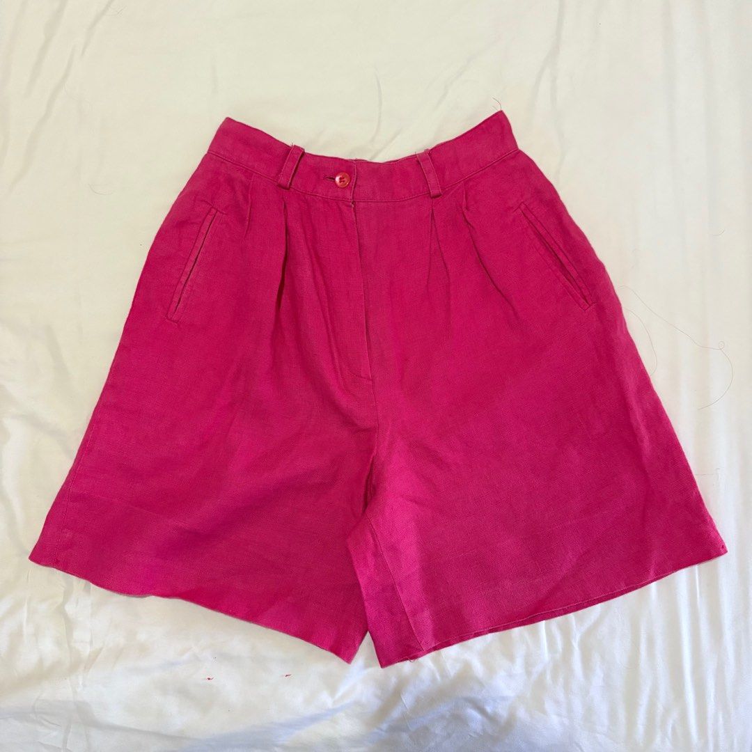 Pink linen high-waisted shorts (Category: Shorts) located in Davao. Submitted by __blk99 (Listing ID 1376066467, Image 1). Description: Pink linen high-waisted shorts 26 inches waistline .