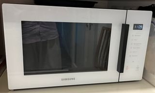 (Category: ) located in . Submitted by ainulhaque (Listing ID 1376046373, Image 1). Description: .
