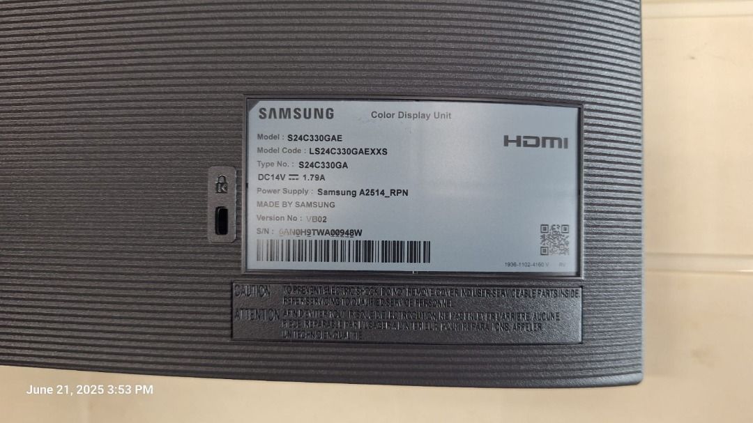 Samsung Monitor 24inch size62863110646145111