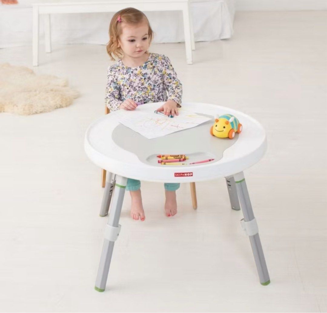 Skip Hop Explore & More 3-Stage Activity Center (Category: Kids' Tables & Chairs) located in Singapore. Submitted by xylin (Listing ID 1376096347, Image 2). Description: Keyboard no longer working so will be leaving this item out. Self collect at Bartley Retails at $266 Letting go at $160.