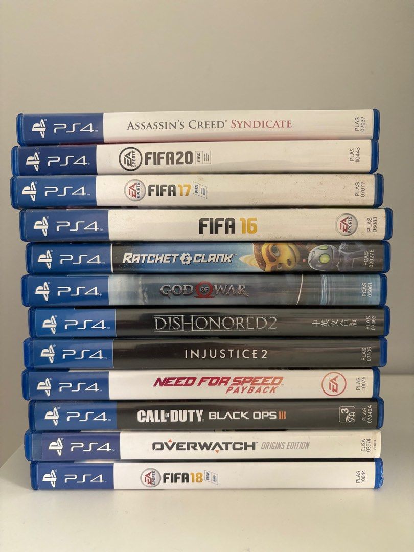Sony PS4 Console + 12 Games62863085729154111