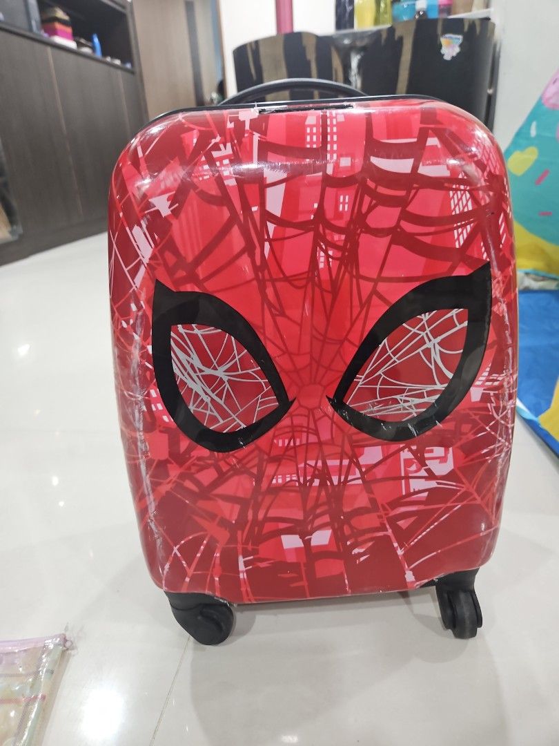 Spiderman Kids Rolling Suitcase (Category: Babies & Kids Fashion) located in Singapore. Submitted by patshavi (Listing ID 1376178550, Image 1). Description: Spiderman kids' rolling suitcase. Compact, two wheels, sturdy handle. Great for travel or toys..