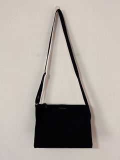 由 babouche21 (刊登 ID 1376043807，圖片 1) 提交，位於 的 (類別：)，說明：。