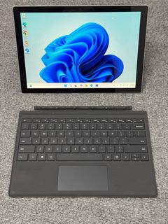 (Category: ) located in . Submitted by laptop.mall (Listing ID 1376158105, Image 1). Description: .