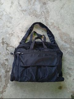 (Kategori: ) berada di . Dikirim oleh THRIFTSHOP (ID iklan 1376199015, Gambar 1). Deskripsi: .