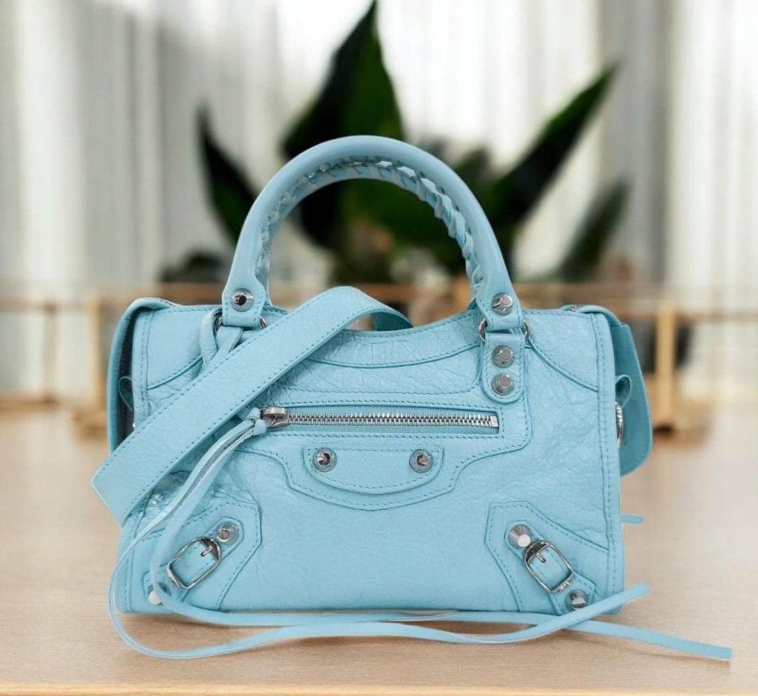VGC Balenciaga Mini City 24cm Light Blue Agneu SHW 2020, Dimension 23 x  x 15 cm, Strap, Booklet, Mirror (kaca), Dustbag, Price Rp 14500 jt