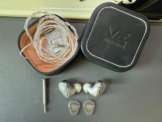 （分類：）位於 。 由 s018215 提交（商品編號 1376058888，圖片 1）。簡介： 。