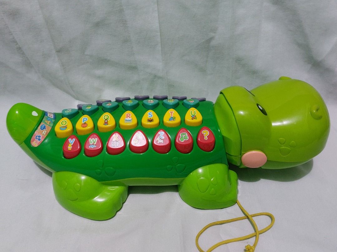 Vtech Pull & Learn Alligator (Category: Educational & Learning Toys) located in Paranaque City. Submitted by ca.firstonlinebiz (Listing ID 1336737523, Image 2). Description: Preloved Vtech Pull & Learn Alligator Lights and sounds working well English Language All buttons are working Battery not included needs 2xAA Loc. Greenheights Parañaque Open for shipping lalamove jnt or flash Gcash, Maya, BPI payment.