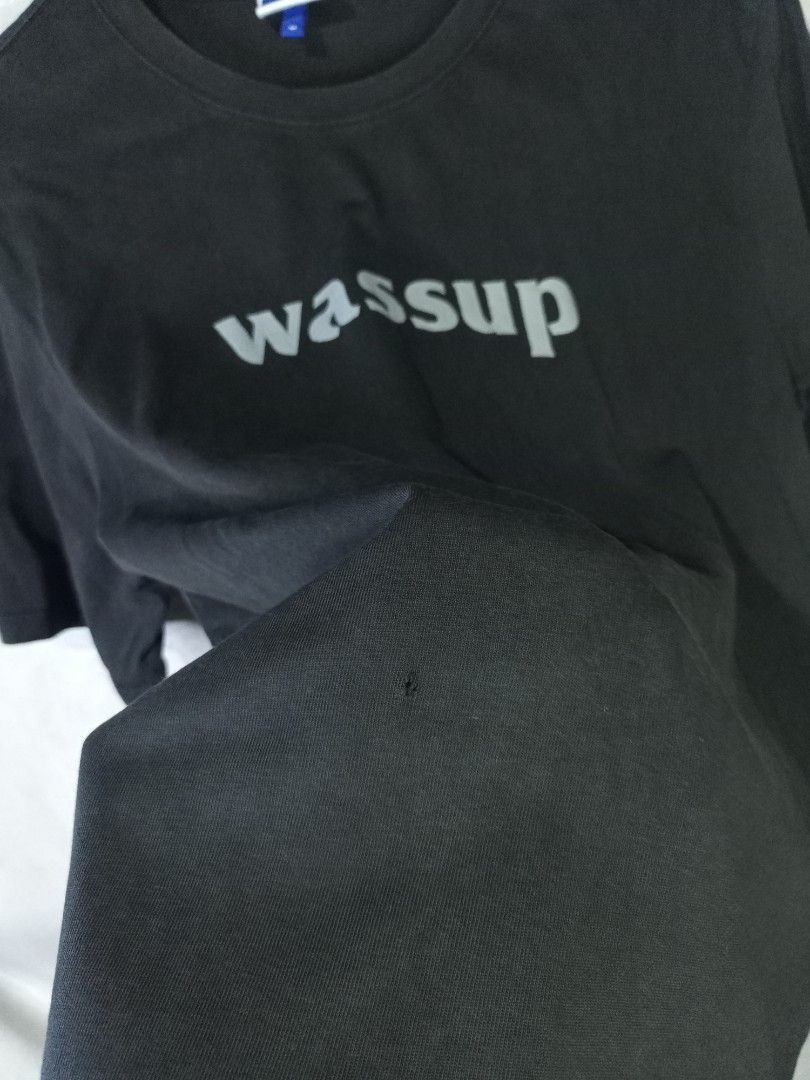 Wassup T-shirt (Category: Tshirts & Polo Shirts ) located in Castilla. Submitted by stignapamorma (Listing ID 1376142209, Image 2). Description: Wassup T-shirt Size - 19x28.5 Condition - Excellent Color Rate - 9/10 Issue - Pinhole / Need Wash Price - 800+SF Location - Sorsogon.