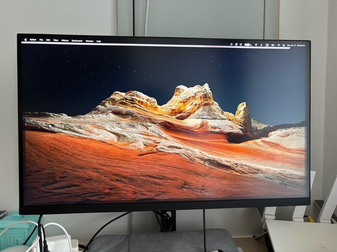 Xiaomi 4K, 27 inch Monitor, 65W USB-C Charging and Hub62863059677187110
