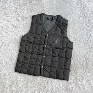 (Kategori: ) berada di . Dikirim oleh irvandi_isneakerswear (ID iklan 1376129725, Gambar 1). Deskripsi: .