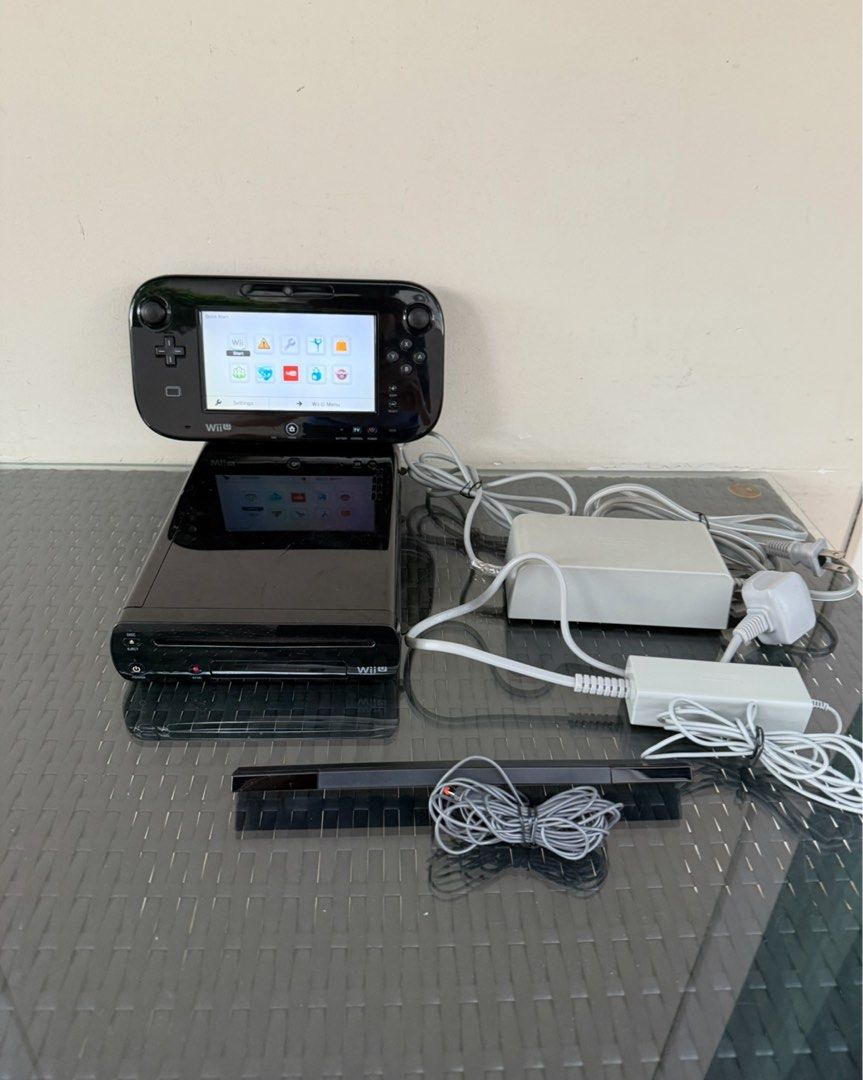 🔥$188 Nintendo Wii U Console Full Set 32GB with Mario Kart Game62853059258882112