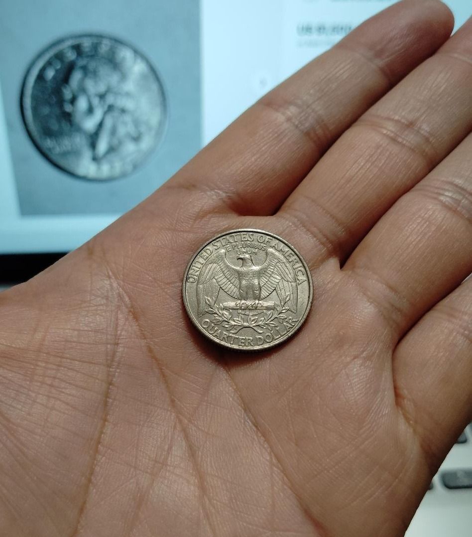 免運1995 US 25 Cent Quarter Dollar Coin Washington 25分美金硬幣美元P 版華盛頓usd,  書籍、休閒與玩具, 收藏、紀念品, 錢幣、紙鈔在旋轉拍賣