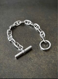 (Category: ) located in . Submitted by le-shop (Listing ID 1376384735, Image 1). Description: .