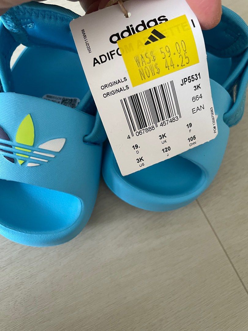 Adidas Adifo Originals baby Sandals shoes (Category: Babies & Kids Fashion) located in Singapore. Submitted by 6dollars (Listing ID 1376307988, Image 2). Description: .