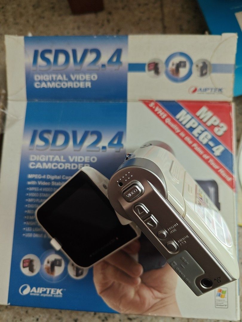 AIPTEK ISD V2.4 Digital Camcorder62863067427074110
