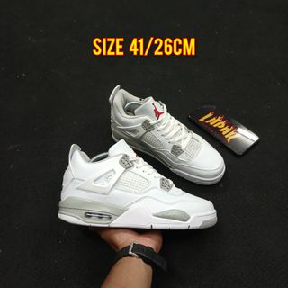 (Kategori: ) berada di . Dikirim oleh lapaksepatuku (ID iklan 1376328077, Gambar 1). Deskripsi: .