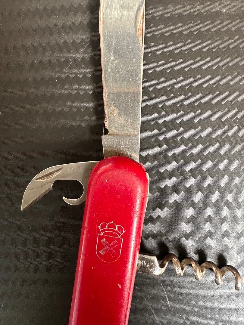 Aitor Pocket Knife (not swiss) (Category: Knives & Chopping Boards) located in Rodriguez. Submitted by pwestoonlinestore (Listing ID 1376257034, Image 2). Description: Location: Montalban Rizal Pin: Rudiegoes DM for other details.