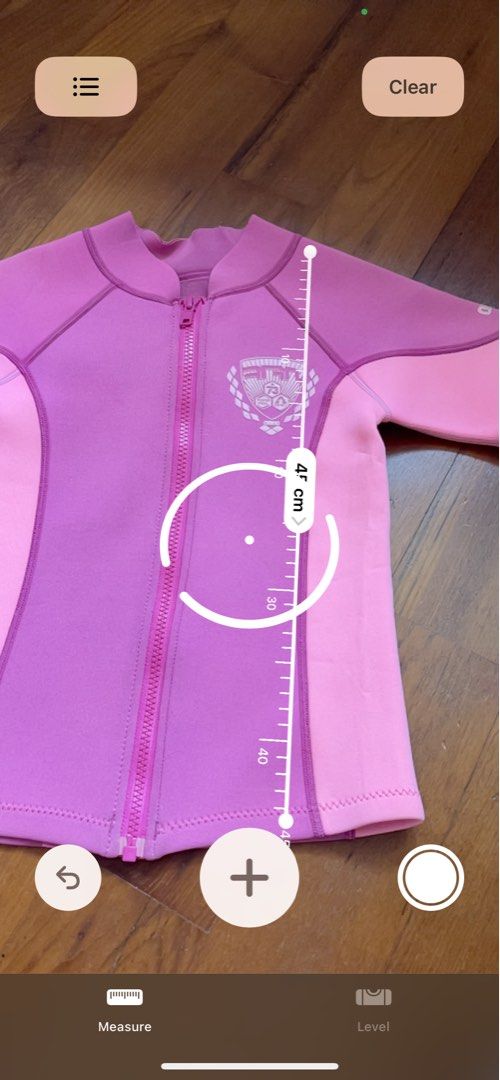 Arena Thermal Swim Top swimsuit (Category: Babies & Kids Fashion) located in Singapore. Submitted by mail2u (Listing ID 1376274138, Image 3). Description: Tagged size 8.