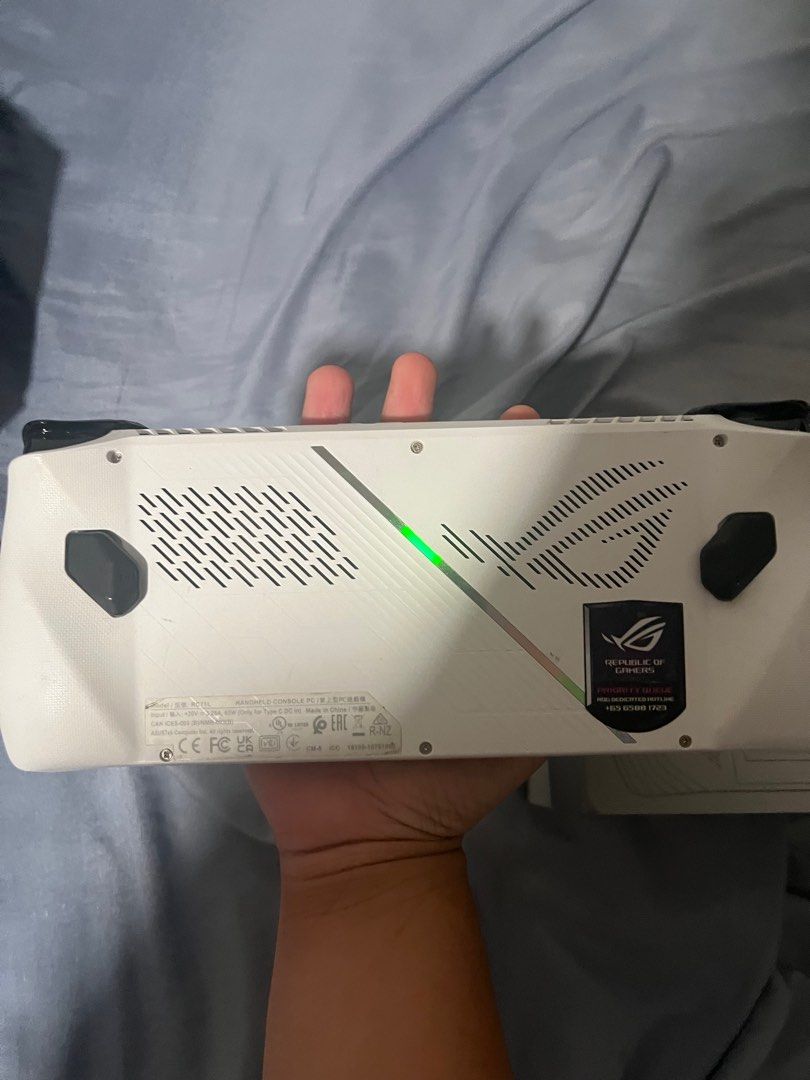 Asus Rog Ally62863061321601112