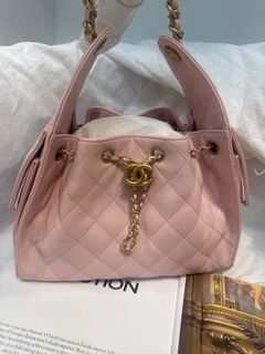 (Category: ) located in . Submitted by belleluxurybrand (Listing ID 1376417598, Image 1). Description: .