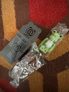 （分類：）位於 。 由 whatsupkc 提交（商品編號 1376330774，圖片 1）。簡介： 。