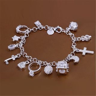 (Category: ) located in . Submitted by beauty_decorative_organiser (Listing ID 1376375242, Image 1). Description: .