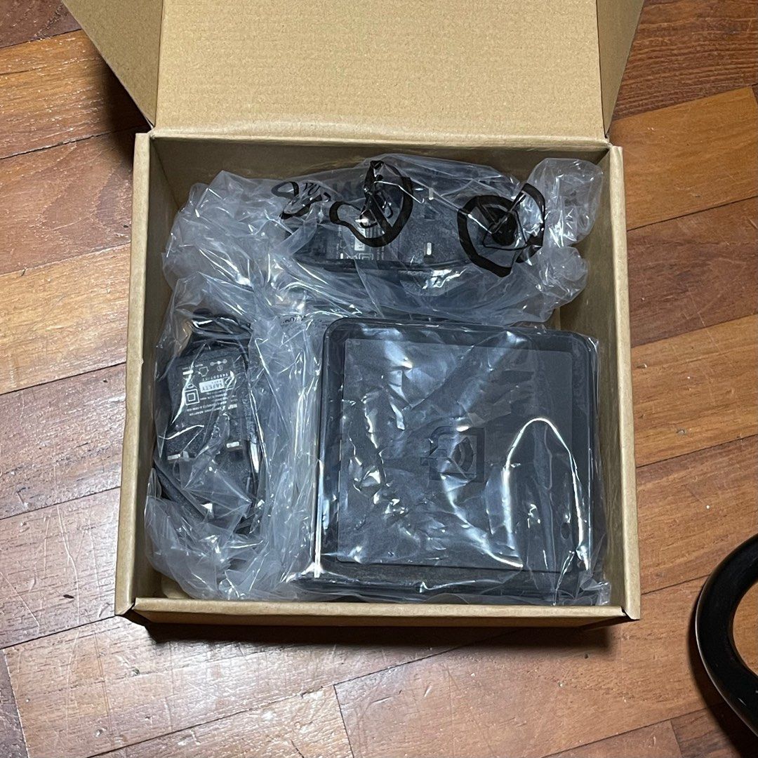 Black Pair of Singtel WiFi Mesh (AirTies Air 4920)63215801766657112