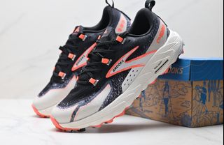 (Category: ) located in . Submitted by khai.uasneakers (Listing ID 1376375495, Image 1). Description: .